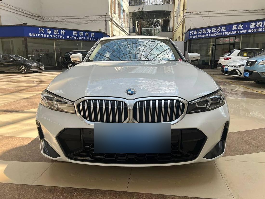 Белая BMW 320Li — кейс Алексея из Москвы