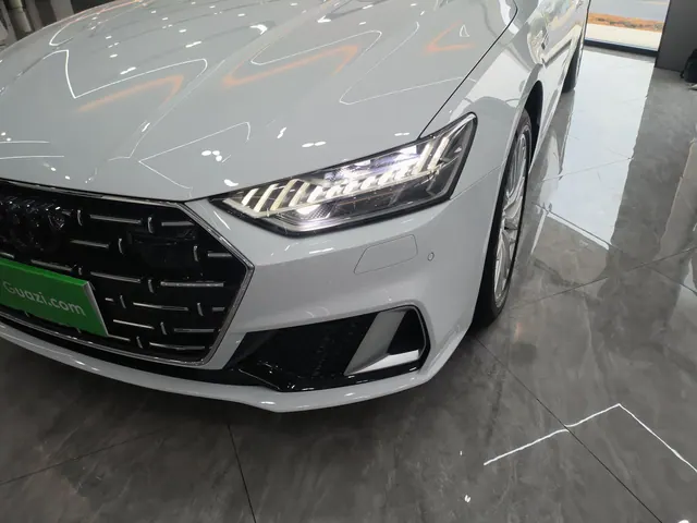 Ауди A7L из Китая — фото 15 с площадки Guazi