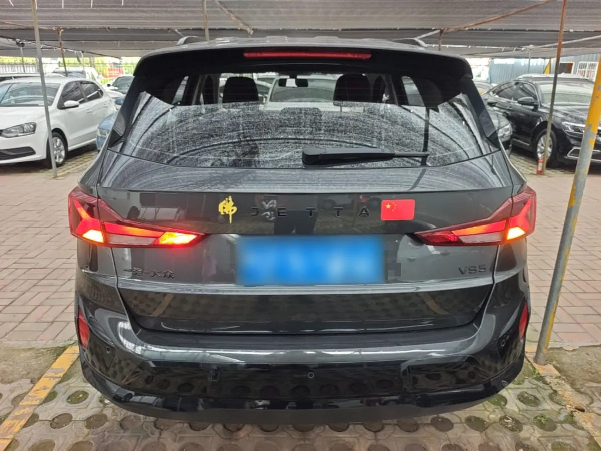 Корма Jetta VS5