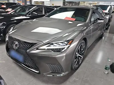 Lexus LS из Китая