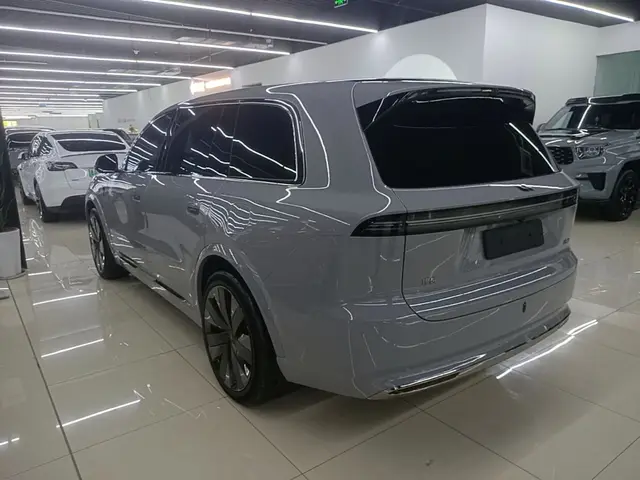Li Auto из Китая — фото с китайской площадки