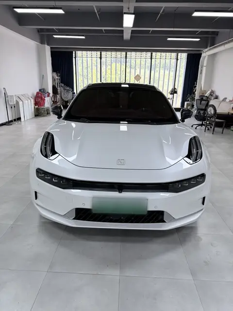 Zeekr 001 из Китая — фото с китайской площадки