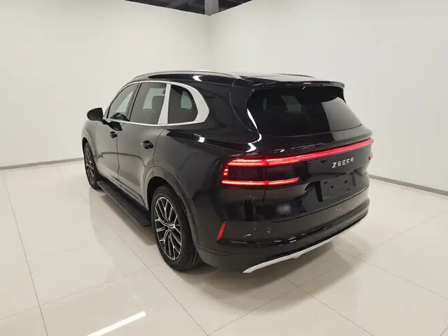 Zeekr 8X из Китая — фото с китайской площадки
